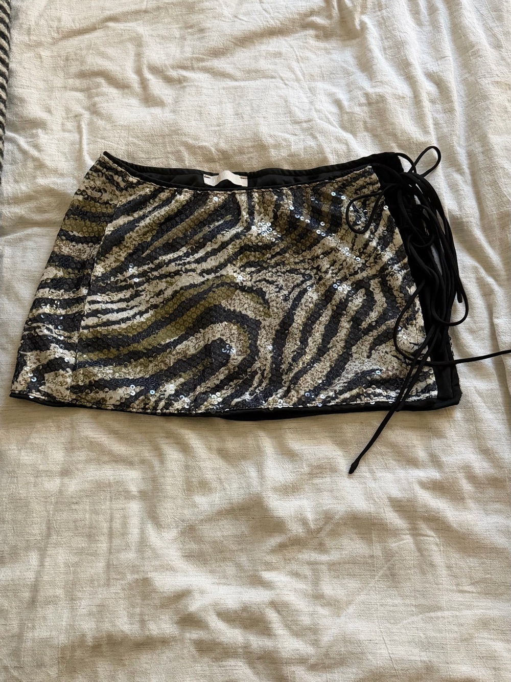 Musera Sequin Zebra-Print Mini Skirt with Side Tie - Silver/Black